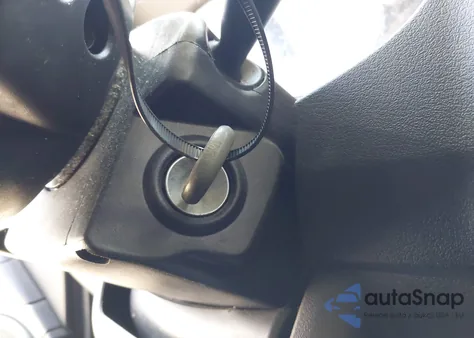 2013 Jeep Patriot Latitude z USA, uszkodzony, nr VIN 1C4NJRFB3DD221896